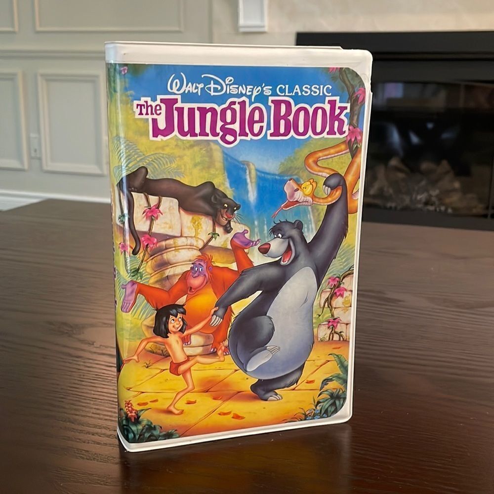Disneys The Jungle Book Original Animated Film on VHS 78 mins 1967